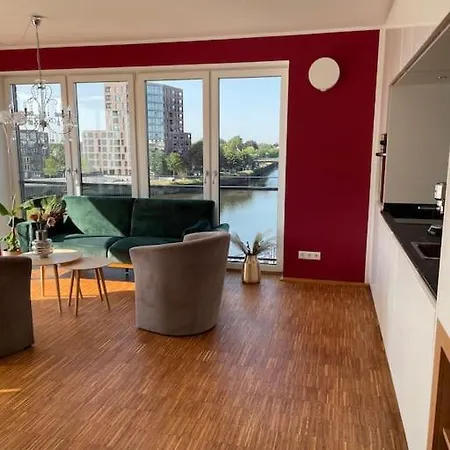 Penthouse-wohnung Mit Flussblick アパート *