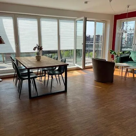 アパート Penthouse-wohnung Mit Flussblick *